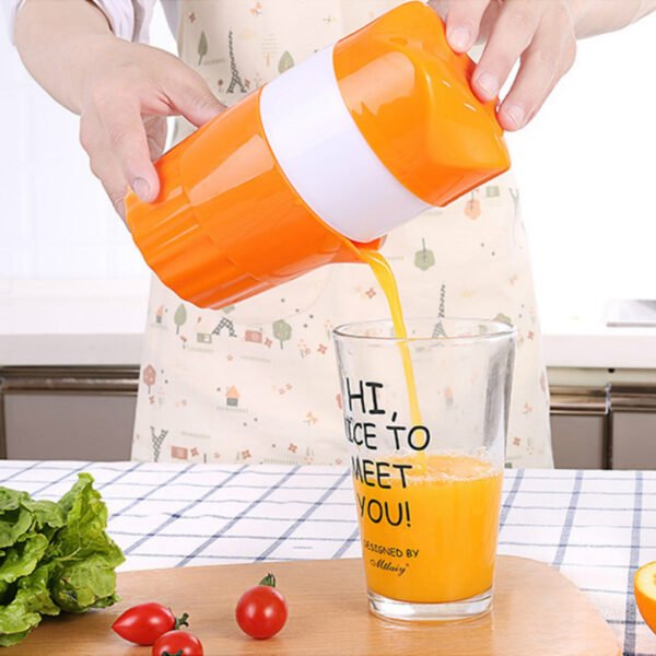 Handheld Juicer - Image 8